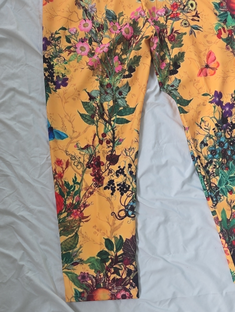 Men's Yellow Pants With Much Flowers/Foliage Front/Back Beautiful Multi Colors - Picture 11 of 13